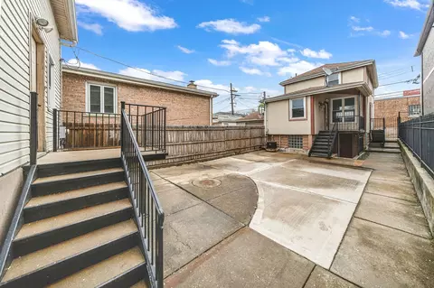 3841 S Lowe Ave, Chicago, IL 60609 photo 16