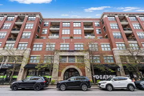 3140 N Sheffield Ave #611, Chicago, IL 60657
