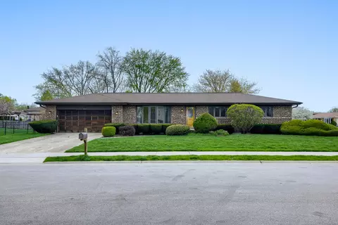 496 Sheridan Ln, Schaumburg, IL 60193