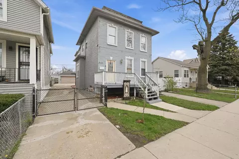 2730 S 58th Ct, Cicero, IL 60804