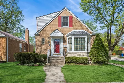 6250 N Lowell Ave, Chicago, IL 60646