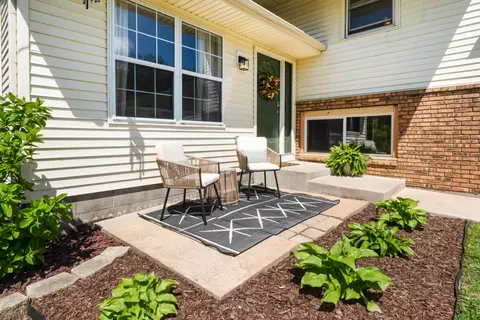 Exterior - 405 S Grove St, Normal, IL 61761 photo 3 of 8