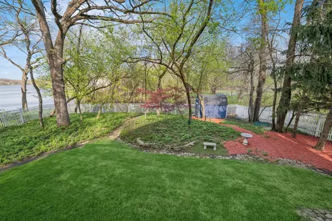 Exterior - 6112 Pleasant Vw, Cary, IL 60013 photo 5 of 6