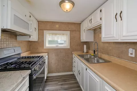Kitchen - 150 E 2nd St, Kingston, IL 60145 photo 2 of 2