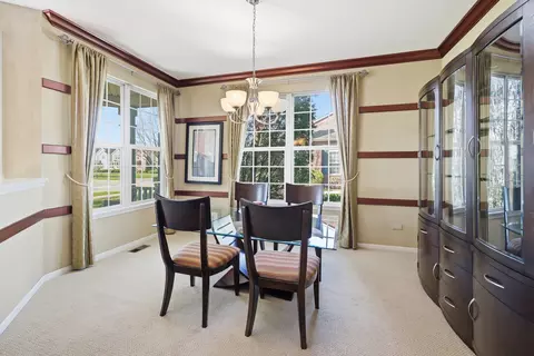 Dining - 243 Garden Dr, Elgin, IL 60124 photo 1 of 5