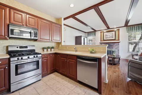 Kitchen - 243 Garden Dr, Elgin, IL 60124 photo 2 of 2