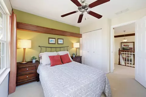 Bedroom - 243 Garden Dr, Elgin, IL 60124 photo 3 of 3