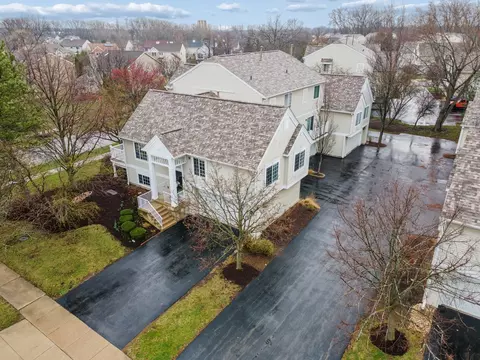 View/Area - 151 Lucerne Ct #12-4, Wheeling, IL 60090 photo 2 of 2