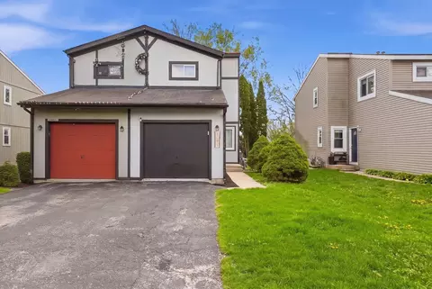 27 W051 Cooley Ave, Winfield, IL 60190