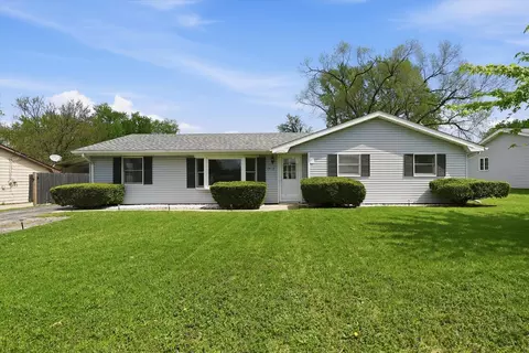 2412 Nuclear Dr, Joliet, IL 60431