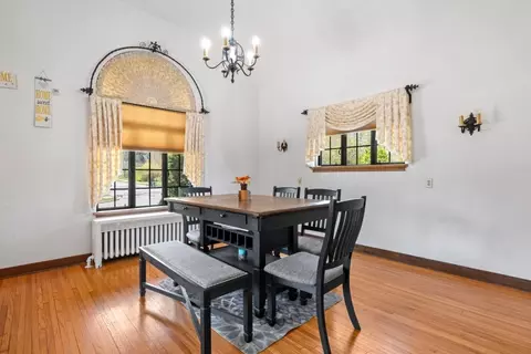 Dining - 1125 Cedar Ave, Elgin, IL 60120 photo 1 of 3