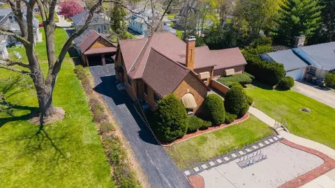 View/Area - 1125 Cedar Ave, Elgin, IL 60120 photo 4 of 6