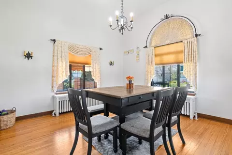 Dining - 1125 Cedar Ave, Elgin, IL 60120 photo 3 of 3