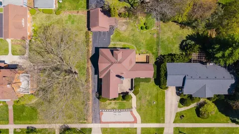 View/Area - 1125 Cedar Ave, Elgin, IL 60120 photo 3 of 6