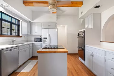 Kitchen - 1125 Cedar Ave, Elgin, IL 60120 photo 2 of 5