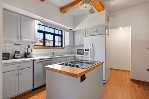 Kitchen - 1125 Cedar Ave, Elgin, IL 60120 photo 4 of 5