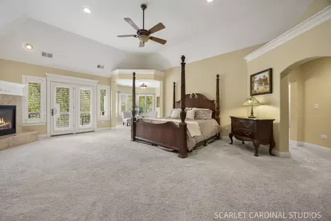 Bedroom - 32 Baker Ln, Naperville, IL 60565 photo 1 of 8