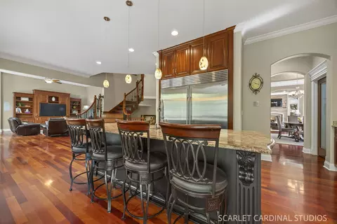 Kitchen - 32 Baker Ln, Naperville, IL 60565 photo 6 of 8