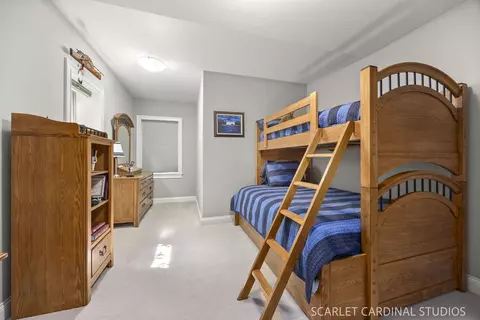 Bedroom - 32 Baker Ln, Naperville, IL 60565 photo 8 of 8