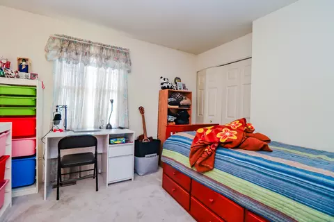 Bedroom - 35 Meyerson Way, Wheeling, IL 60090 photo 5 of 7