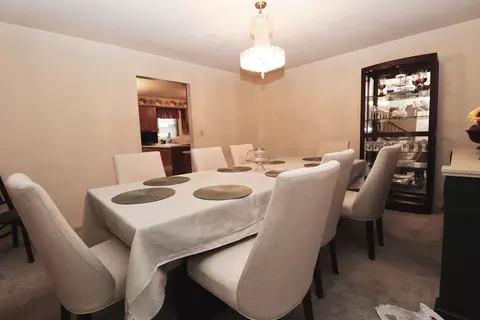 Dining - 35 Meyerson Way, Wheeling, IL 60090 photo 2 of 4