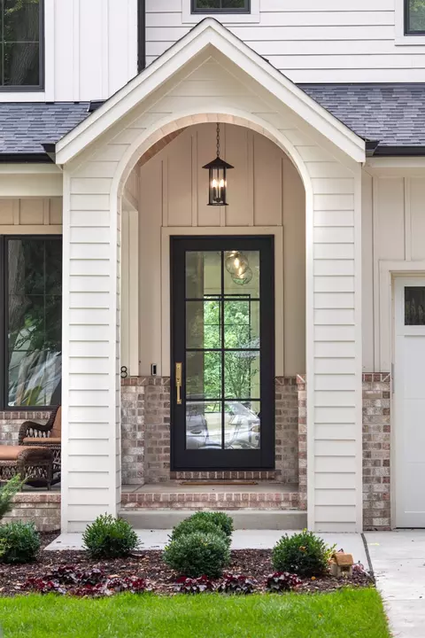 Exterior - 660 N Eagle St, Naperville, IL 60563 photo 3 of 3