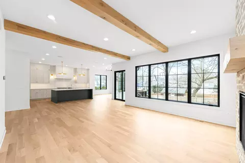 Living - 660 N Eagle St, Naperville, IL 60563 photo 3 of 4