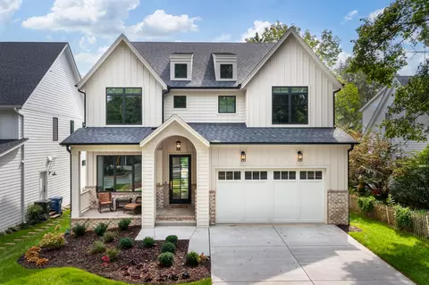 Exterior - 660 N Eagle St, Naperville, IL 60563 photo 2 of 3