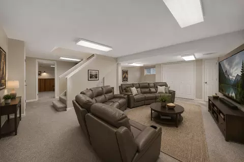 Other - 1749 E Bailey Rd, Naperville, IL 60565 photo 6 of 10
