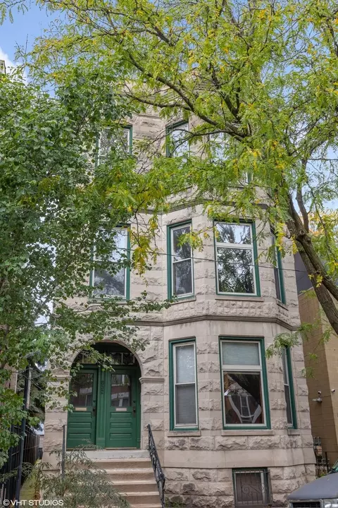 832 N Paulina St #3, Chicago, IL 60622