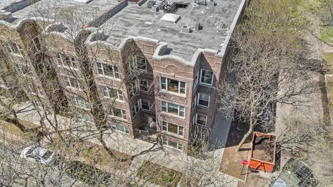 7654 N Greenview Ave #2, Chicago, IL 60626
