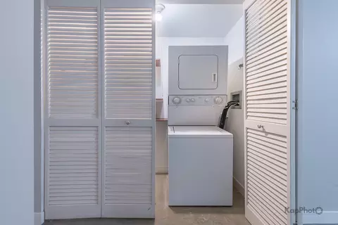 Other - 939 W Madison St #403, Chicago, IL 60607 photo 6 of 6