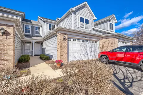 422 Victoria Ln, Elgin, IL 60124