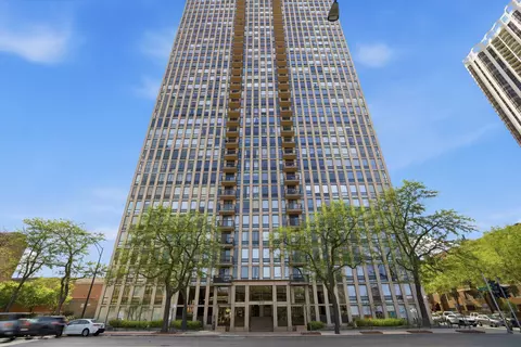 1660 N La Salle Dr #1004, Chicago, IL 60614