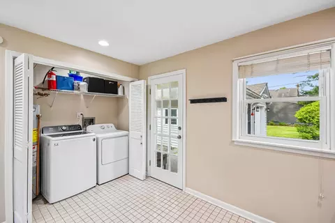 Other - 836 Lyford Ln, Wheaton, IL 60189 photo 2 of 4