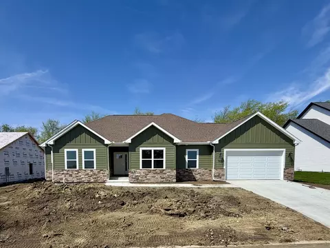 1933 S Stone Creek Blvd, Urbana, IL 61802