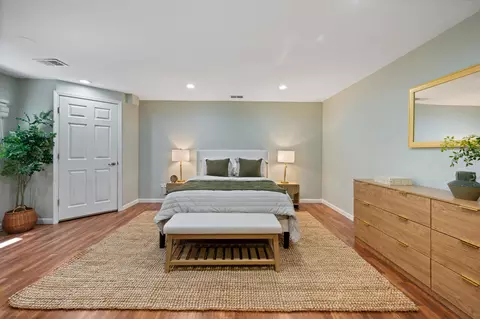 Bedroom - 1041 Forest Ave, Deerfield, IL 60015 photo 6 of 6