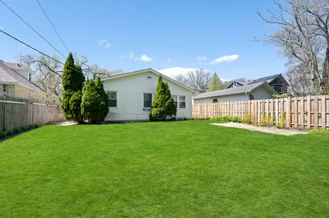 Exterior - 1041 Forest Ave, Deerfield, IL 60015 photo 8 of 8