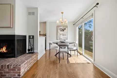 Dining - 1041 Forest Ave, Deerfield, IL 60015 photo 1 of 2