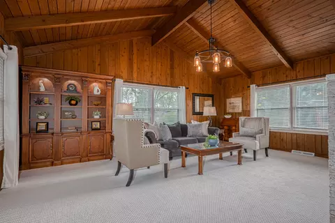 Other - 702 Maple Ln, Geneva, IL 60134 photo 2 of 6