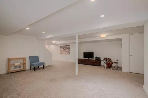 Other - 702 Maple Ln, Geneva, IL 60134 photo 5 of 6