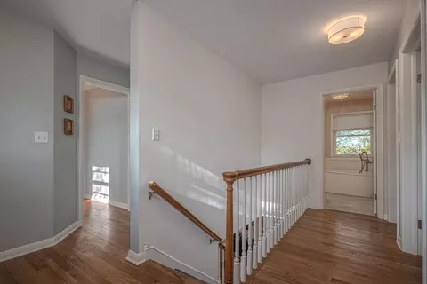 Entry Way - 702 Maple Ln, Geneva, IL 60134 photo 6 of 6