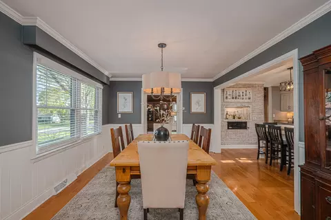 Dining - 702 Maple Ln, Geneva, IL 60134 photo 1 of 2