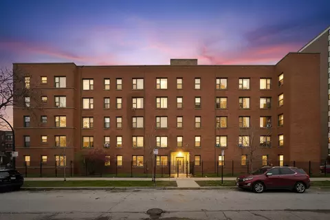 7363 S South Shore Dr #505, Chicago, IL 60649