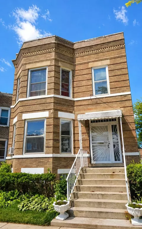 7220 S Rhodes Ave, Chicago, IL 60619