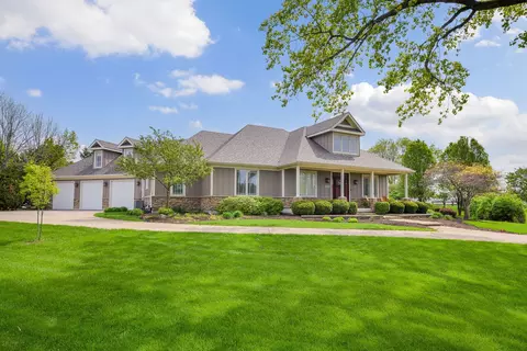 5525 Bluestem Ct, Oswego, IL 60543