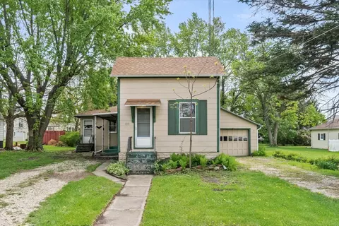 309 North St, Earlville, IL 60518