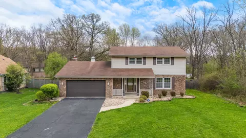24151 S Plum Valley Dr, Crete, IL 60417