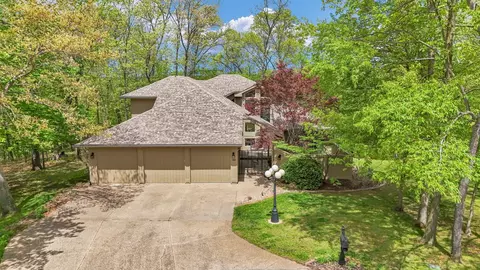 5353 Bailey Ave, Clinton, IL 61727