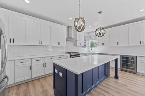 Kitchen - 25311 Scott Dr, Plainfield, IL 60544 photo 4 of 8